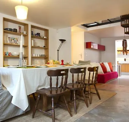 Ribot Villa *