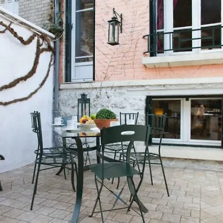 Villa Ribot París